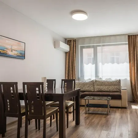 Apartment Marina Pearl • Center